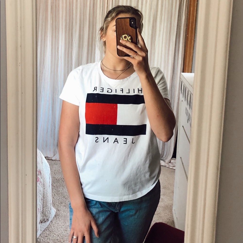 Tommy Hilfiger tee